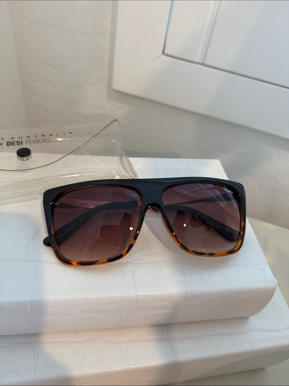 Quay Australia x Desi Perkins "OTL II" (On The Low) Brown Tortoise Sunglasses